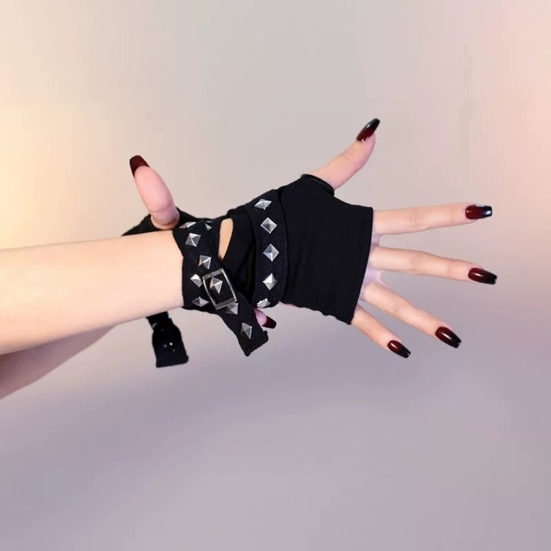 Unisex Black Y2K Rivet Chain S - Y2K Tech Accessories 评论和价格